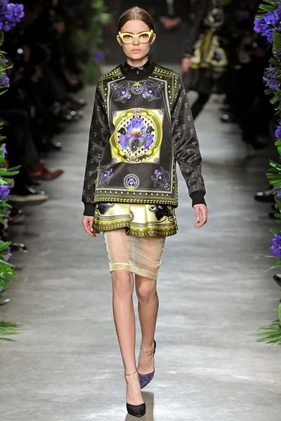 Look 36